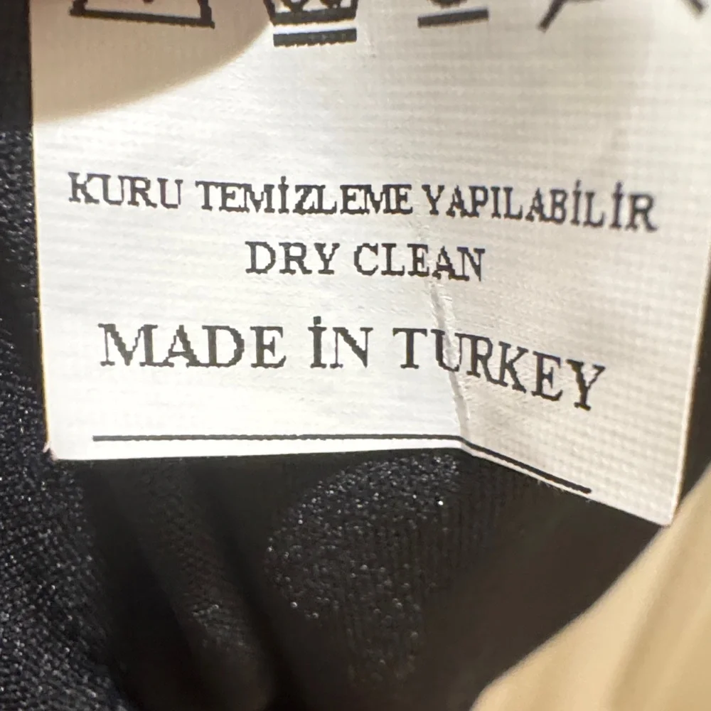 GDG Actuel Black Women's Blazer with Zipper Accents - Picture 7 of 7